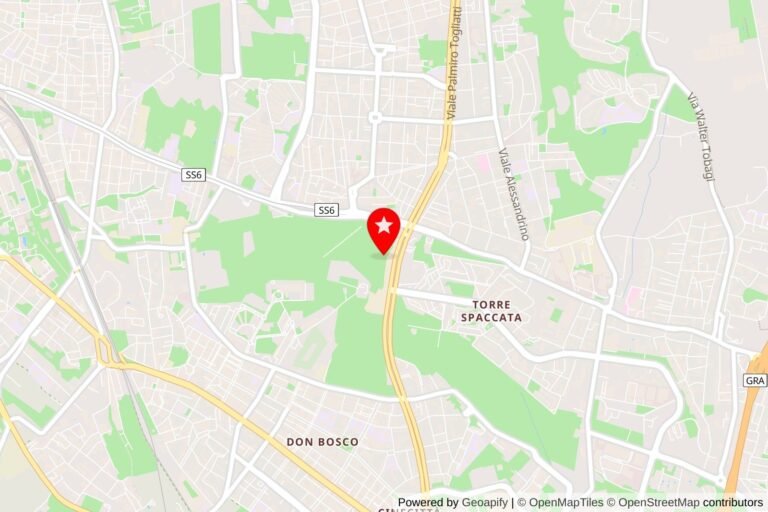 Map with a red star marker, roads, and the Torre Spaccata area